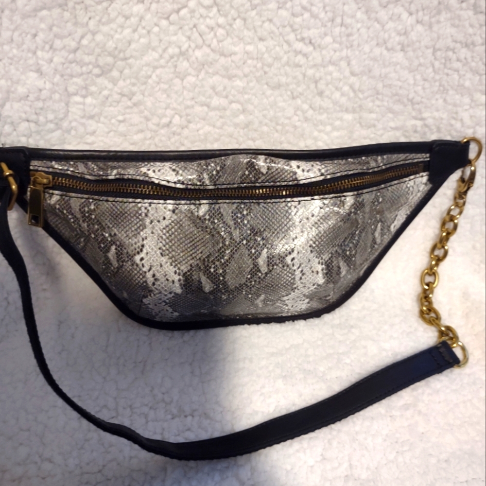 Fossil belt bag/ bum bag